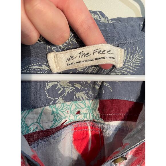 Free People We The Free Chambray Combo Linen Patchwork Button Down Top Small - Picture 9 of 10